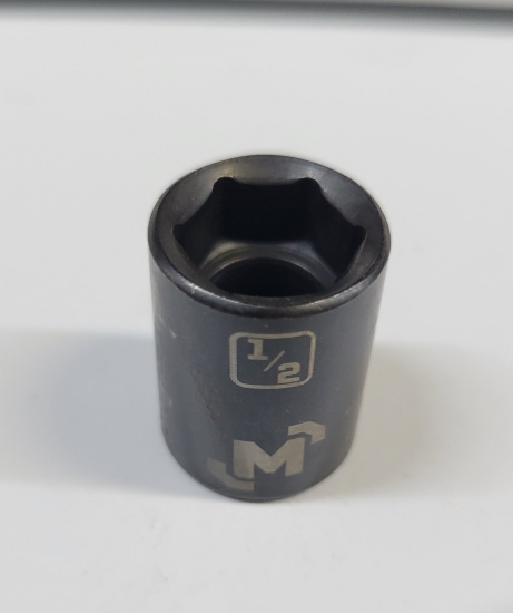 Picture of 3/8 Dr 6Pt Socket 1/2" Black Chrome Mastercraft