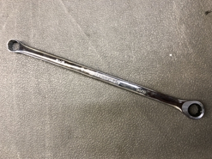 Picture of MAXIMUM 9/16" Extra Long Box End Ratcheting Wrench