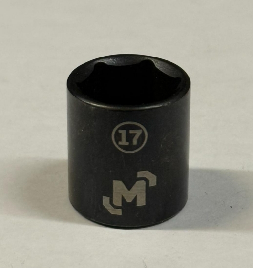 Picture of 3/8 Dr 6Pt Socket 17mm Black Steel Mastercraft (Set 058-0385-8) 122pc