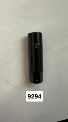 Picture of MAXIMUM 1/2"-13mm Impact Bolt Remover, 3/8" Dr