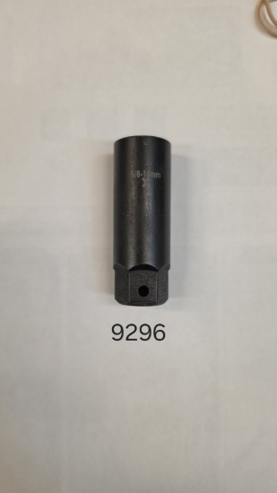 Picture of MAXIMUM 5/8"-16mm Impact Bolt Remover, 3/8" Dr
