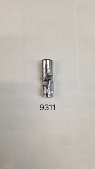 Picture of MAXIMUM 1/4" Dr Universal Socket 10mm