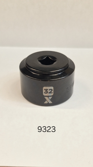 Picture of MAXIMUM 3/8" Dr Oil Filter Socket 32mm